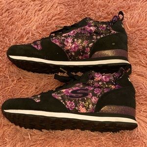 Platformed Skechers!!